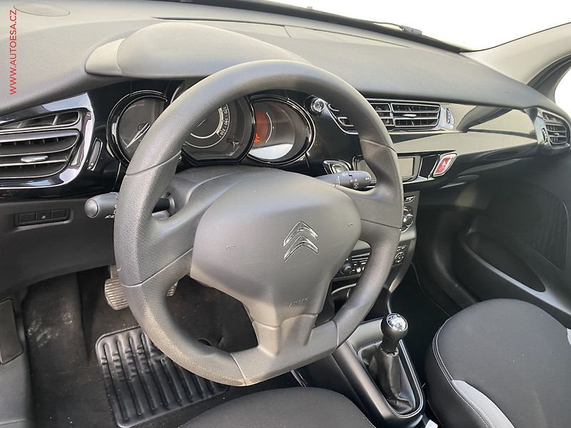 Citroën C3 (2016) 1.2 VTi, Klima - fotka 11 z 15