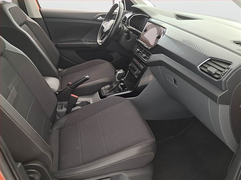 Volkswagen T-Cross (2019) 1.0 TSI - fotka 9 z 18