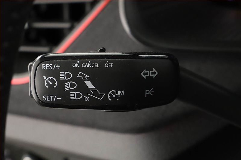 Škoda Scala (2025) 1.0 TSI, Drive, FullLed - fotka 20 z 20
