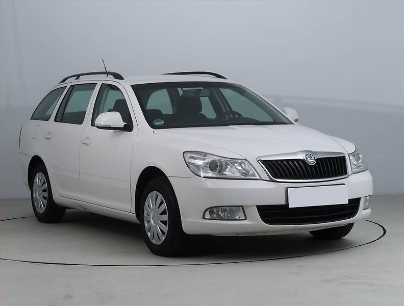 Škoda Octavia (2013) Ambition 1.6 TDI, Serv.kniha - fotografie inzerátu