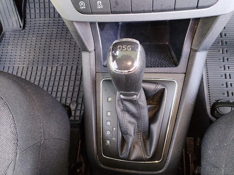 Škoda Yeti (2014) 1.6 TDI- ACTIVE - DSG-WEBASTO - fotka 9 z 17