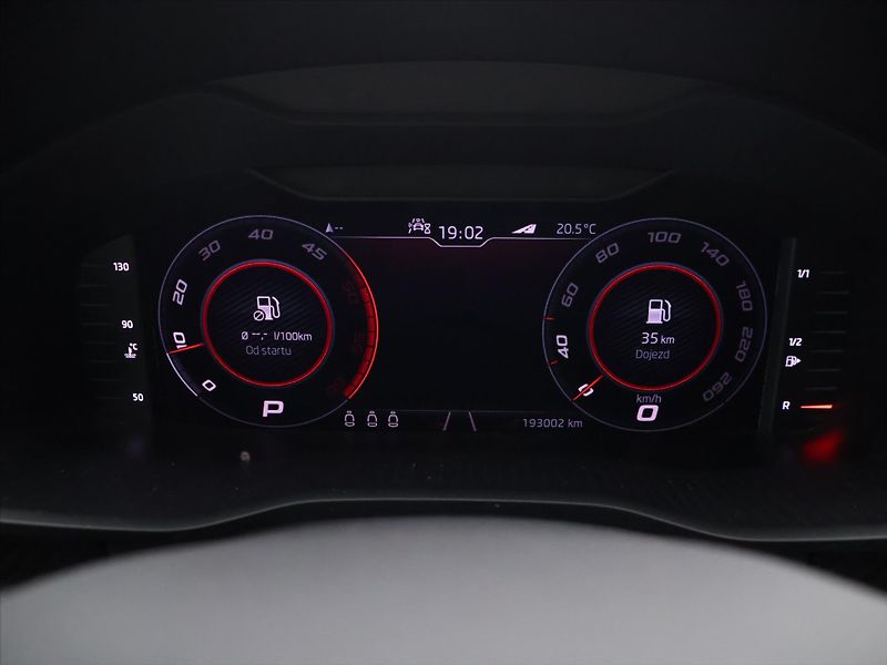 Škoda Kodiaq 2,0 RS TDI 176kW 4x4 DSG - fotka 15 z 28