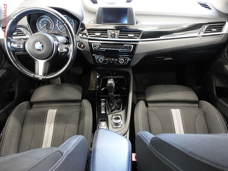 BMW X1 (2017) 2.0d xDrive18d, ČR, AT - fotka 8 z 26