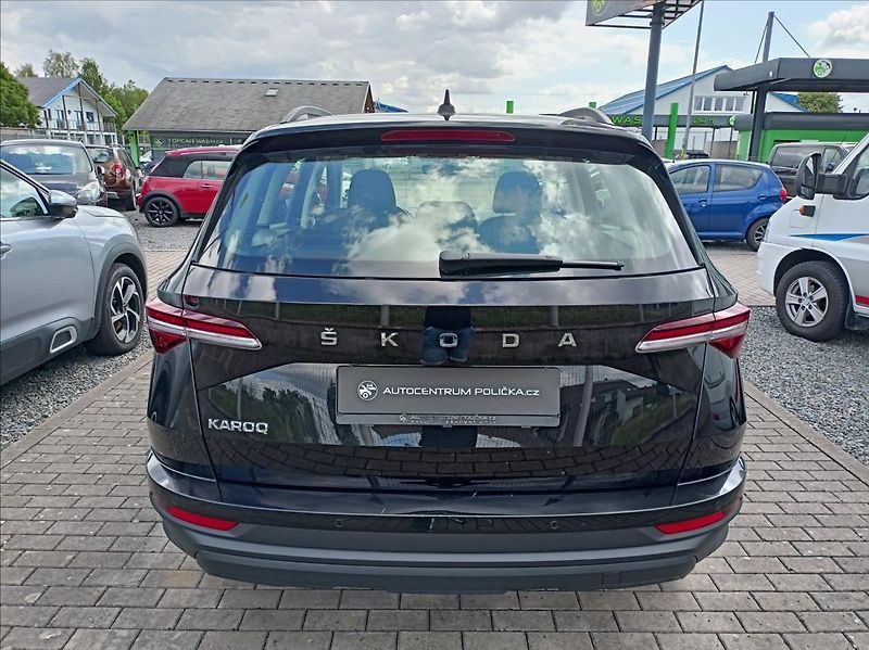 Škoda Karoq 1,0   TSI AMBITION - fotka 5 z 18