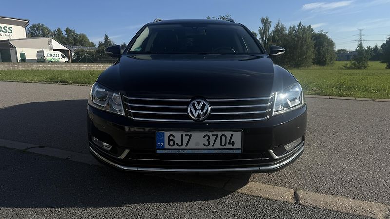 Volkswagen Passat Variant (2013) 2.0TDI 130KW DSG 4MOTION - fotka 3 z 30