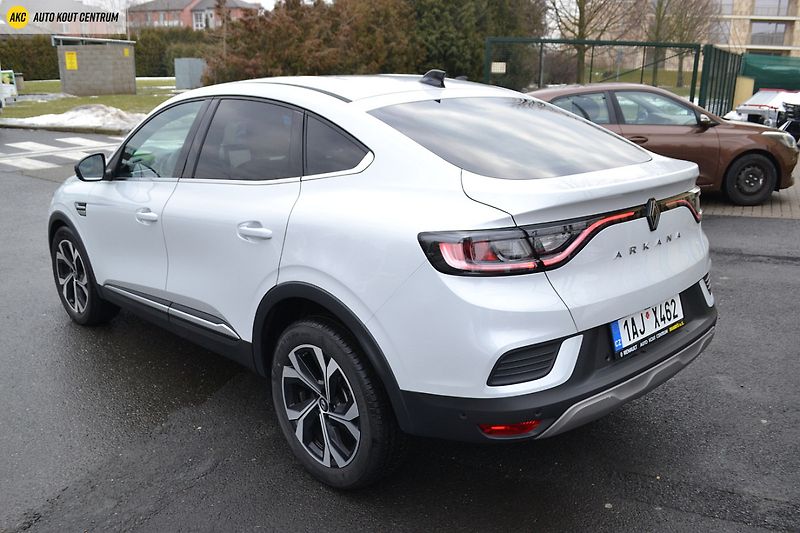 Renault Arkana Techno mild hybrid 140 EDC - fotka 3 z 44