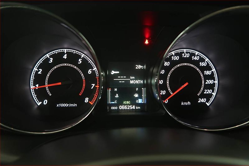 Mitsubishi ASX (2018) Invite 1.6 MIVEC, Tempomat - fotka 11 z 18