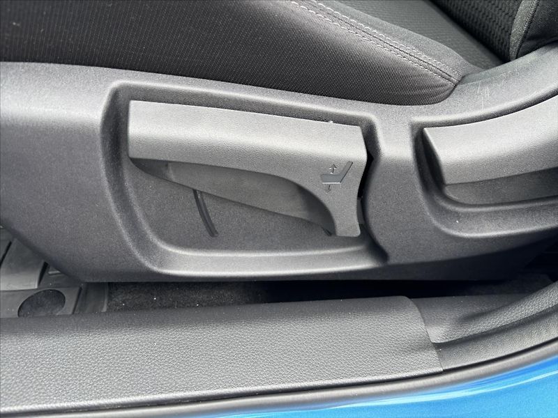 Nissan Qashqai 1,3 i Acenta 1.ČR VÝHŘEV KAMER - fotka 11 z 42