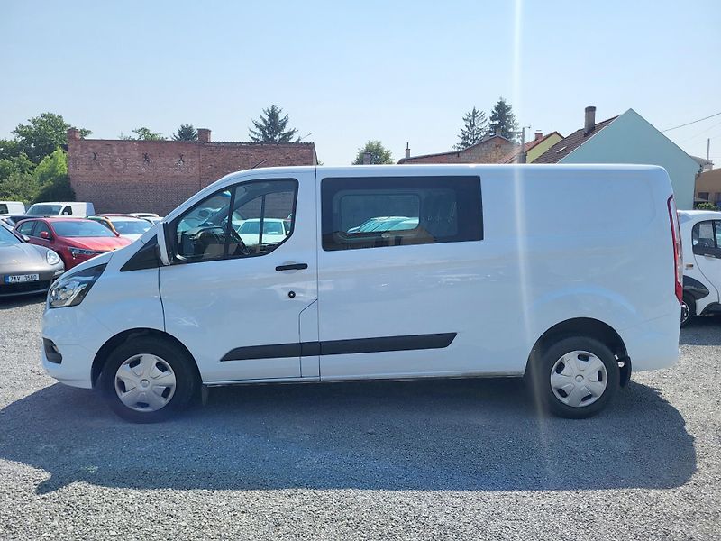 Ford Transit Custom 2.0 EcoBlue mHEV 96kW 6míst L2 - fotka 2 z 47