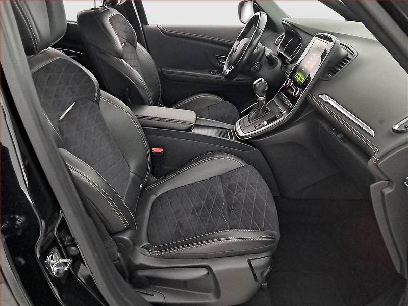 Renault Grand Scénic (2021) 1.3 TCe - fotka 9 z 20