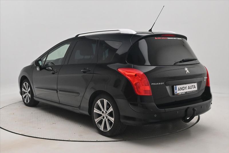 Peugeot 308 1,6 SW HDI 82 kW Panorama - fotka 7 z 29