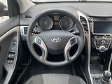 Hyundai i30 (2015) 1.6 CRDi, Trend, navi, kamera - náhled 11