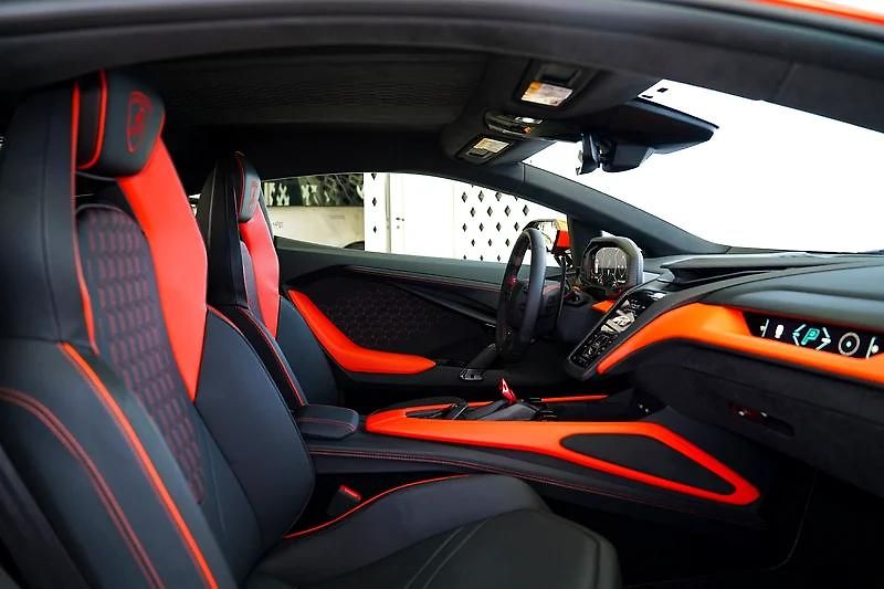 Lamborghini Revuelto (2024) Hybridní V12  - fotka 15 z 16