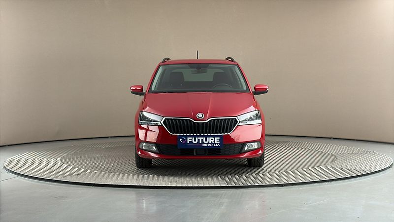 Škoda Fabia 1.0 TSI Ambition Combi - fotka 3 z 24