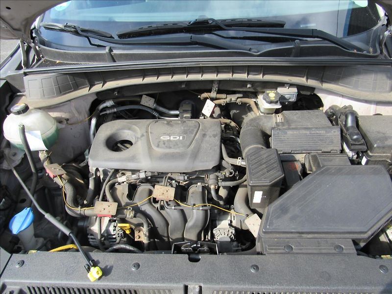 Hyundai Tucson 1,6 GDi 97kW Premium - fotka 28 z 32