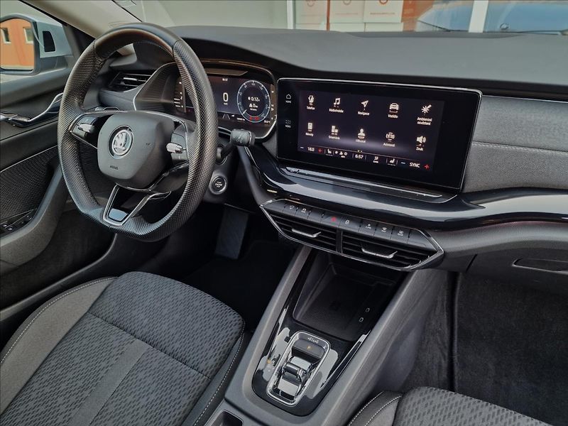Škoda Octavia 2.0TDI 110kW 4x4 DSG Style,ČR - fotka 38 z 50