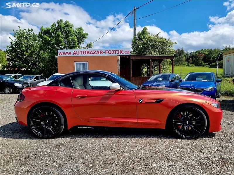 BMW Z4 (2012) 3,5 is,sDrive 250KW,lad - fotka 8 z 20