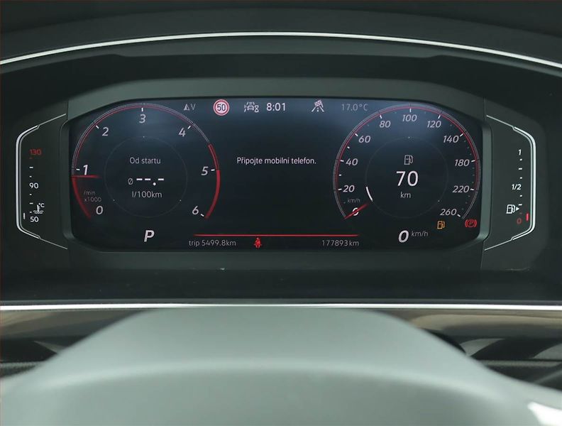 Volkswagen Tiguan Allspace (2023) R-Line 2.0 TDI - fotka 11 z 17