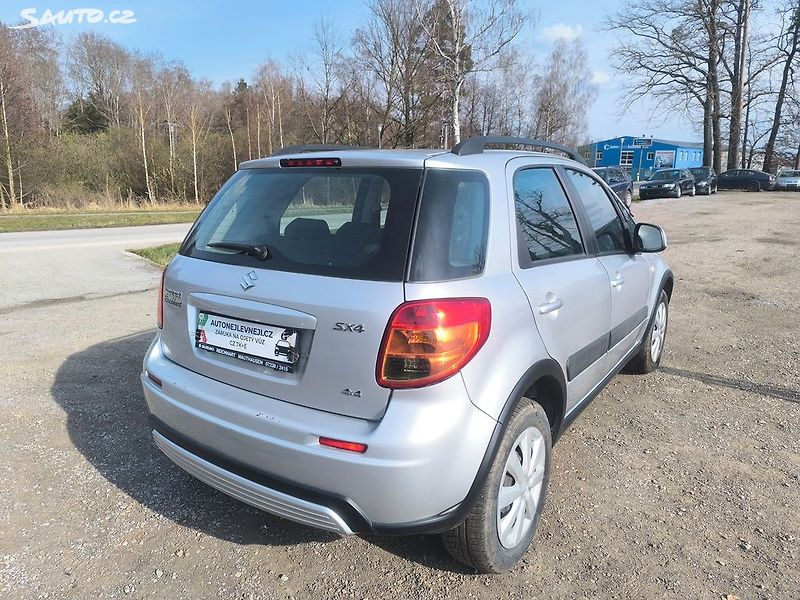 Suzuki SX4 4X4,KRÁSNÝ,105KM,1MAJ92,VÝBAVA - fotka 3 z 26