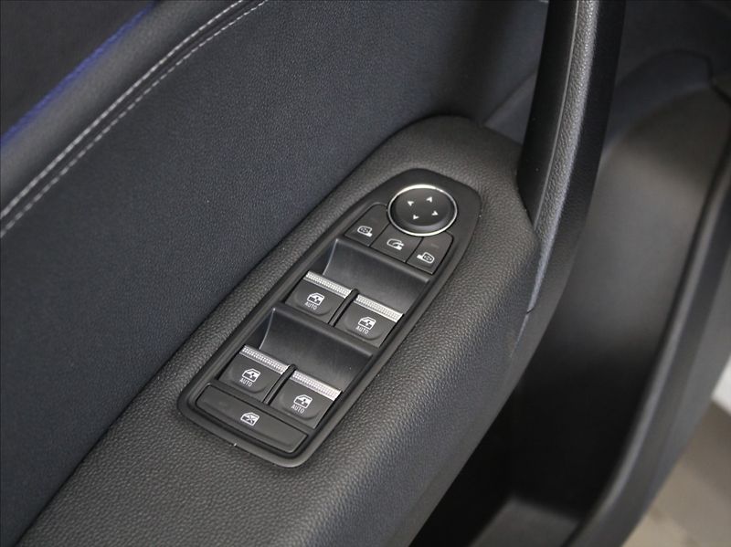 Mitsubishi ASX 1,6 Hybrid 143k.AT Intense+ ČR - fotka 18 z 24
