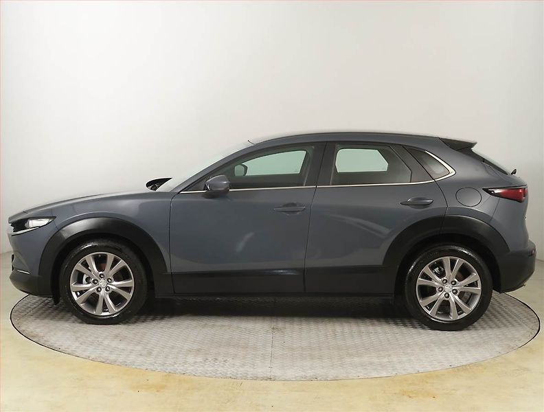 Mazda CX-30 (2020) Skyactiv-G 2.0 - fotka 3 z 21