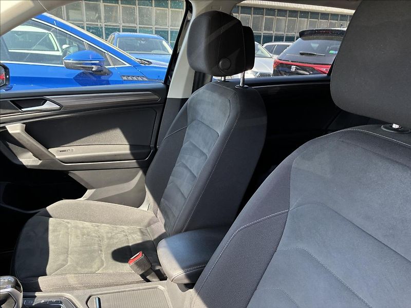 Volkswagen Tiguan Allspace 2,0 4 MOTION,TAŽNÉ,KAMERA 360 - fotka 10 z 34