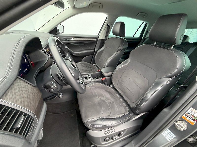 Škoda Kodiaq (2022) 2.0 TDI 110kW DSG Style Plus - fotka 6 z 35