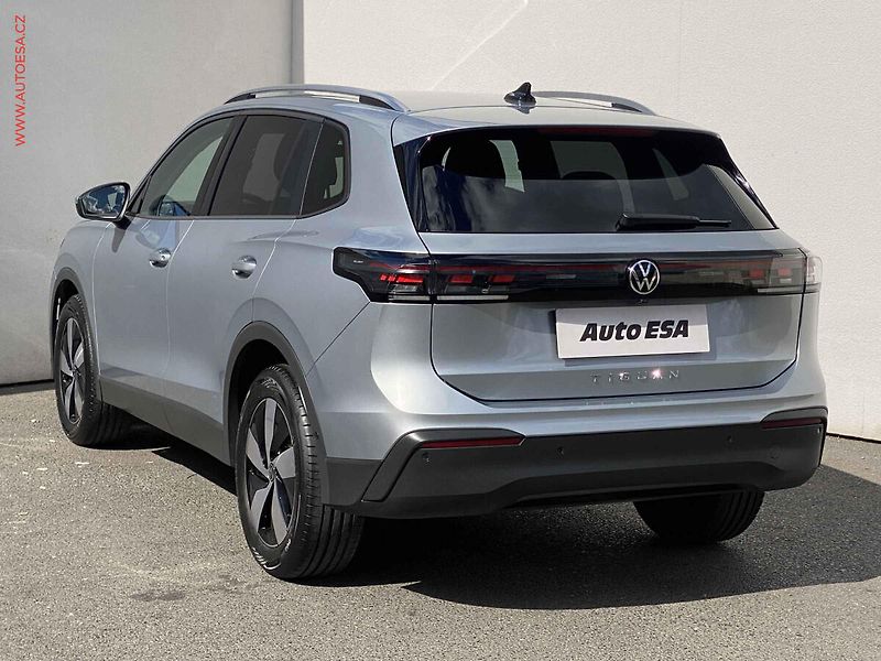 Volkswagen Tiguan (2025) 1.5 e-TSi, 1.maj,ČR, Life - fotka 6 z 20