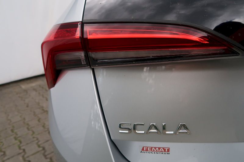 Škoda Scala (2021) STYLE 1.5 TSI 110 kW - fotka 13 z 28