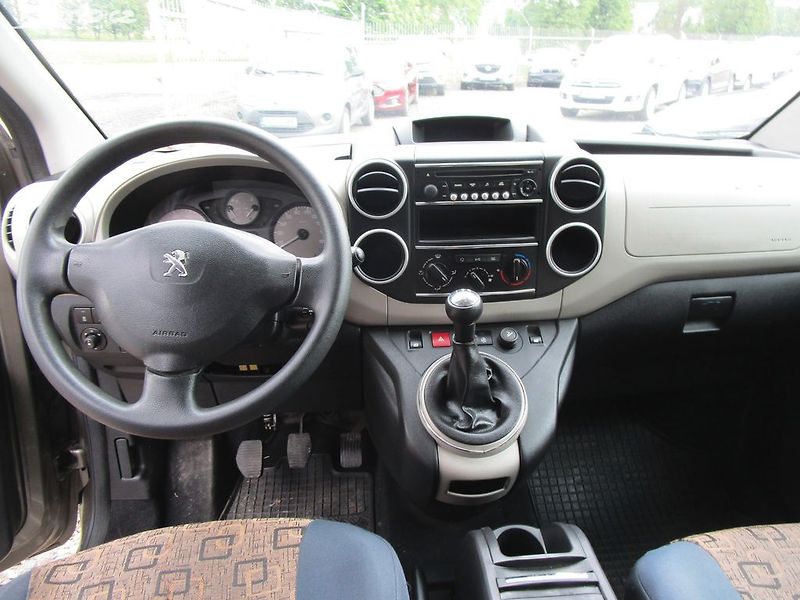 Peugeot Partner 1,6HDI-68KW-KOUP.vČR-1.MAJITEL - fotka 9 z 16