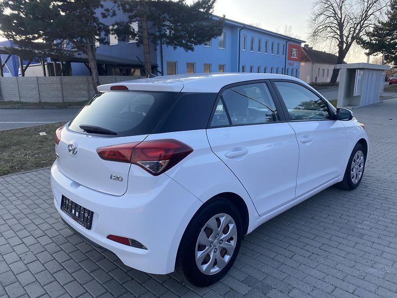 Hyundai i20 1.2i SELECT, NAJ.116TIS.KM!! - fotka 5 z 39