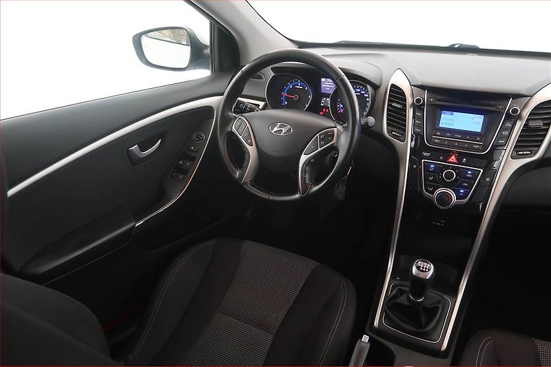 Hyundai i30 (2015) 1.6 CRDi, ČR,1.maj, Serv.kniha - fotka 7 z 16