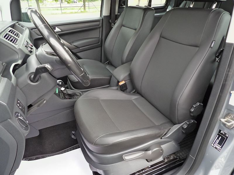 Volkswagen Caddy 2.0TDI 110kW DSG Maxi Webasto - fotka 20 z 35