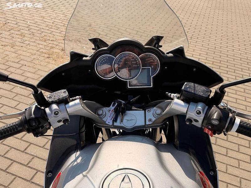 Moto Guzzi Norge 1200 G.P.R.výfuk 75kw - fotka 13 z 18