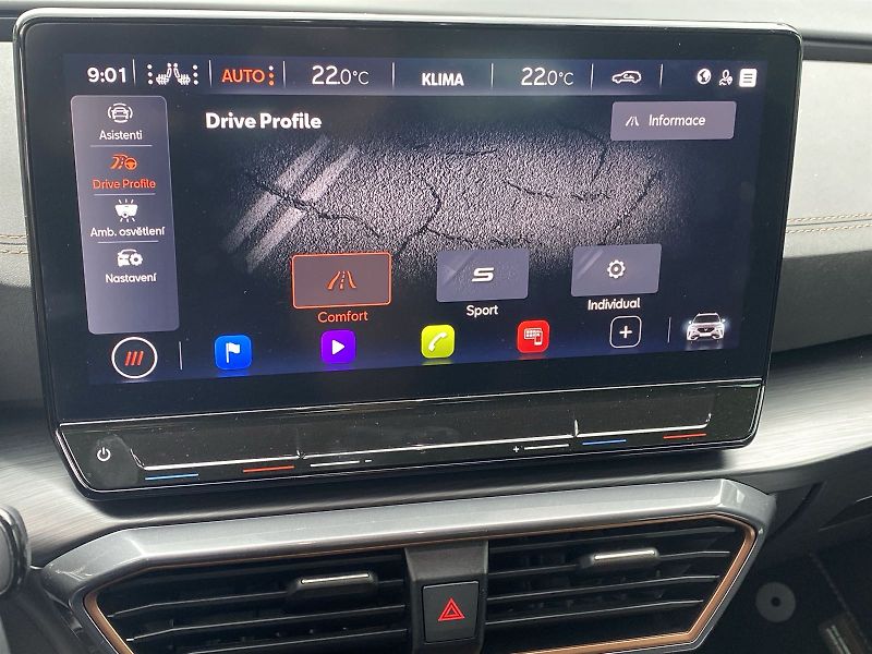 Cupra Formentor (2023) 1.5 TSI DSG - fotka 25 z 39