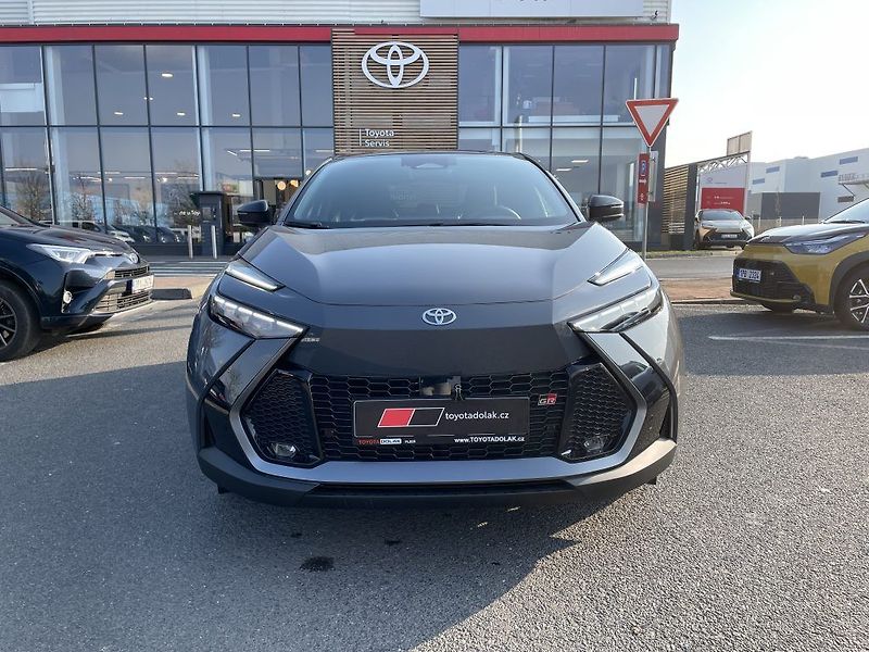 Toyota C-HR 1.8 Hybrid GR Sport - fotka 10 z 30