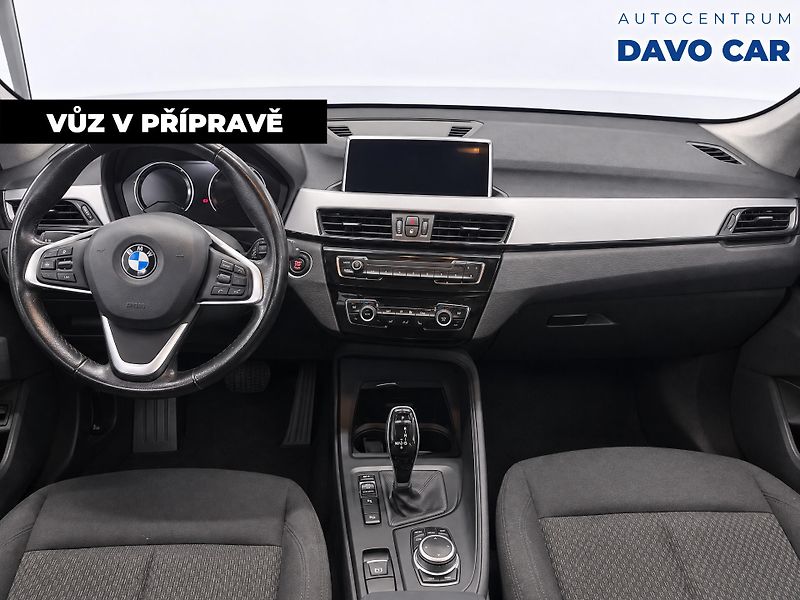 BMW X1 2,0 18d 110kW xD Automat CZ LE - fotka 3 z 12