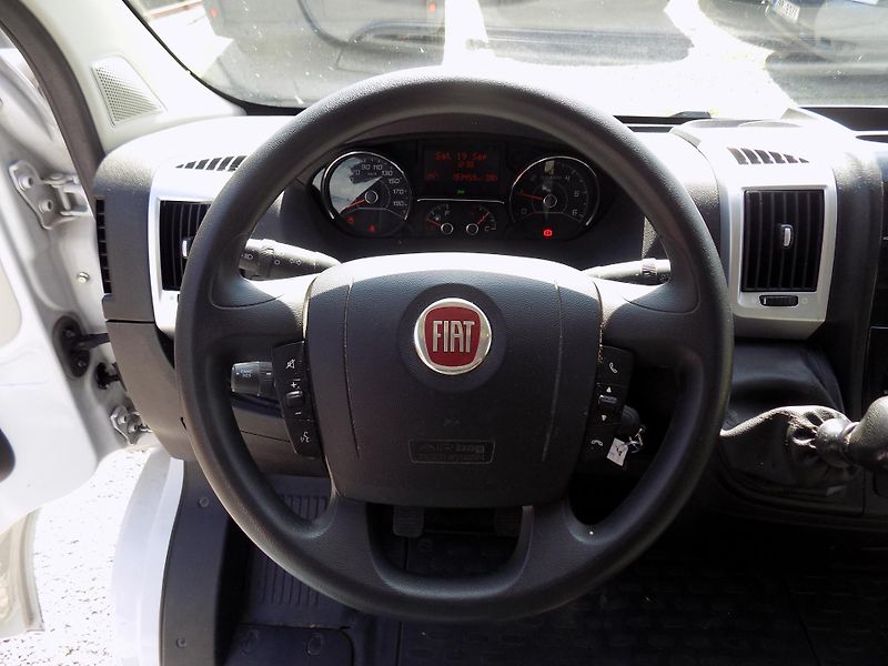 Fiat Ducato 2,3 JTD 88 KW L2H2 KLIMA, NAVI - fotka 29 z 37