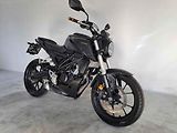 Honda CB 125R.