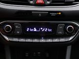Hyundai i30 1,4 T-GDI 103 kW Style Fastbac - náhled 22