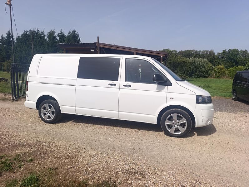 Volkswagen Transporter (2010) 2.0 TDi 6 míst LONG klima tz - fotka 2 z 26