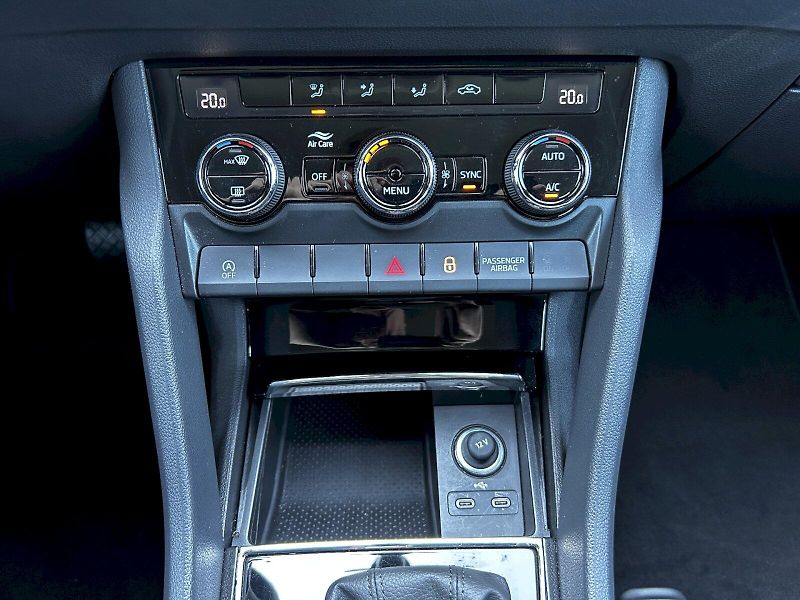 Škoda Karoq (2025) 1.5 TSI 110kW DSG Selection Va - fotka 21 z 34