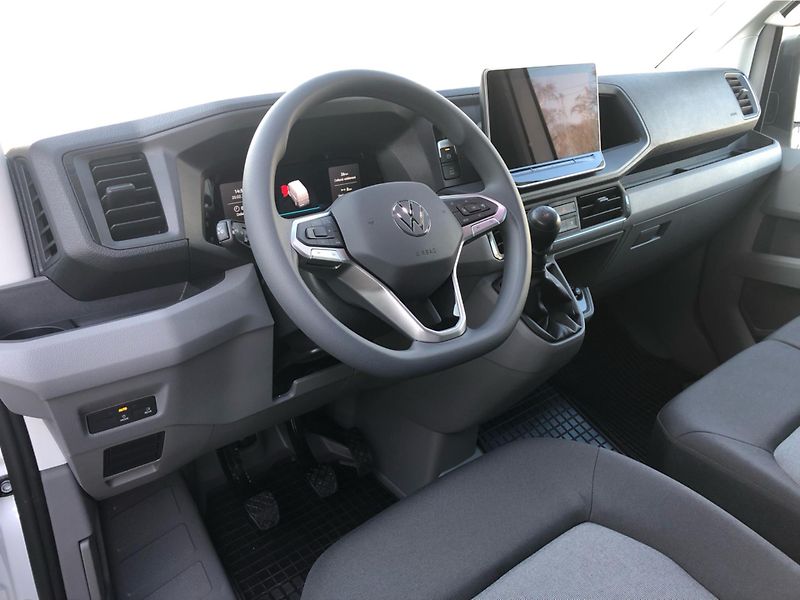 Volkswagen Crafter 2,0 TDI - fotka 5 z 30