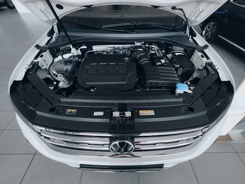 Volkswagen Tiguan (2022) - fotka 21 z 25