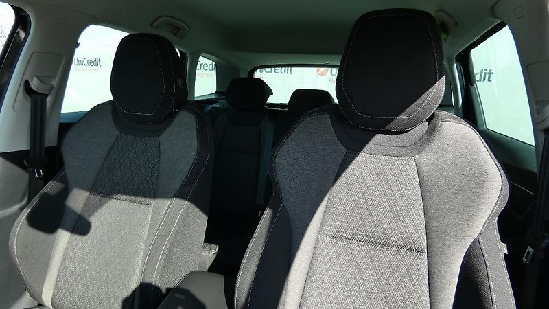 Škoda Karoq 1,5 TSI DSG Style - fotka 7 z 24