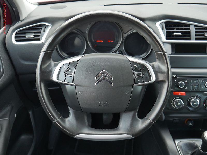 Citroën C4 (2011) 1.4 i, ČR, AC, temp - fotka 11 z 18
