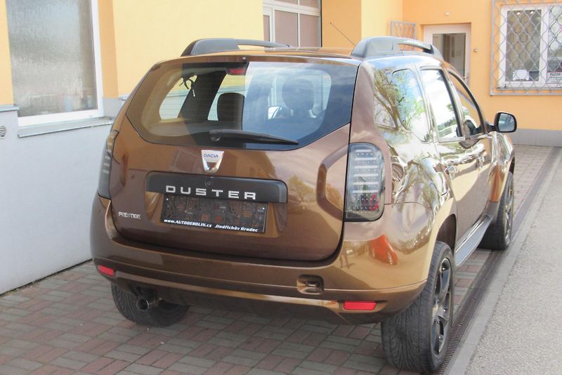 Dacia Duster 1.6i KLIMA SADA KOL - fotka 8 z 20