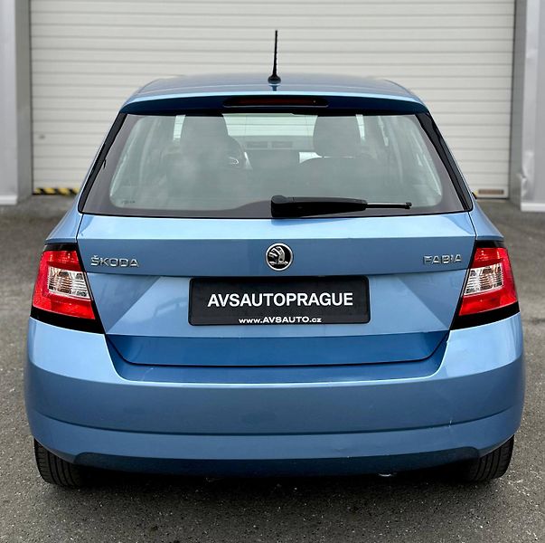 Škoda Fabia (2015) III HATCHBACK 1.0 MPI AMBIENTE - fotka 5 z 21