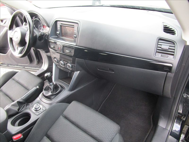 Mazda CX-5 2.2 Skyactiv-D, aut. klima - fotka 15 z 38