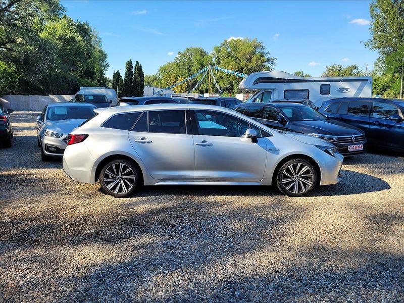 Toyota Corolla 1,8 Již není k dispozici - fotka 4 z 50
